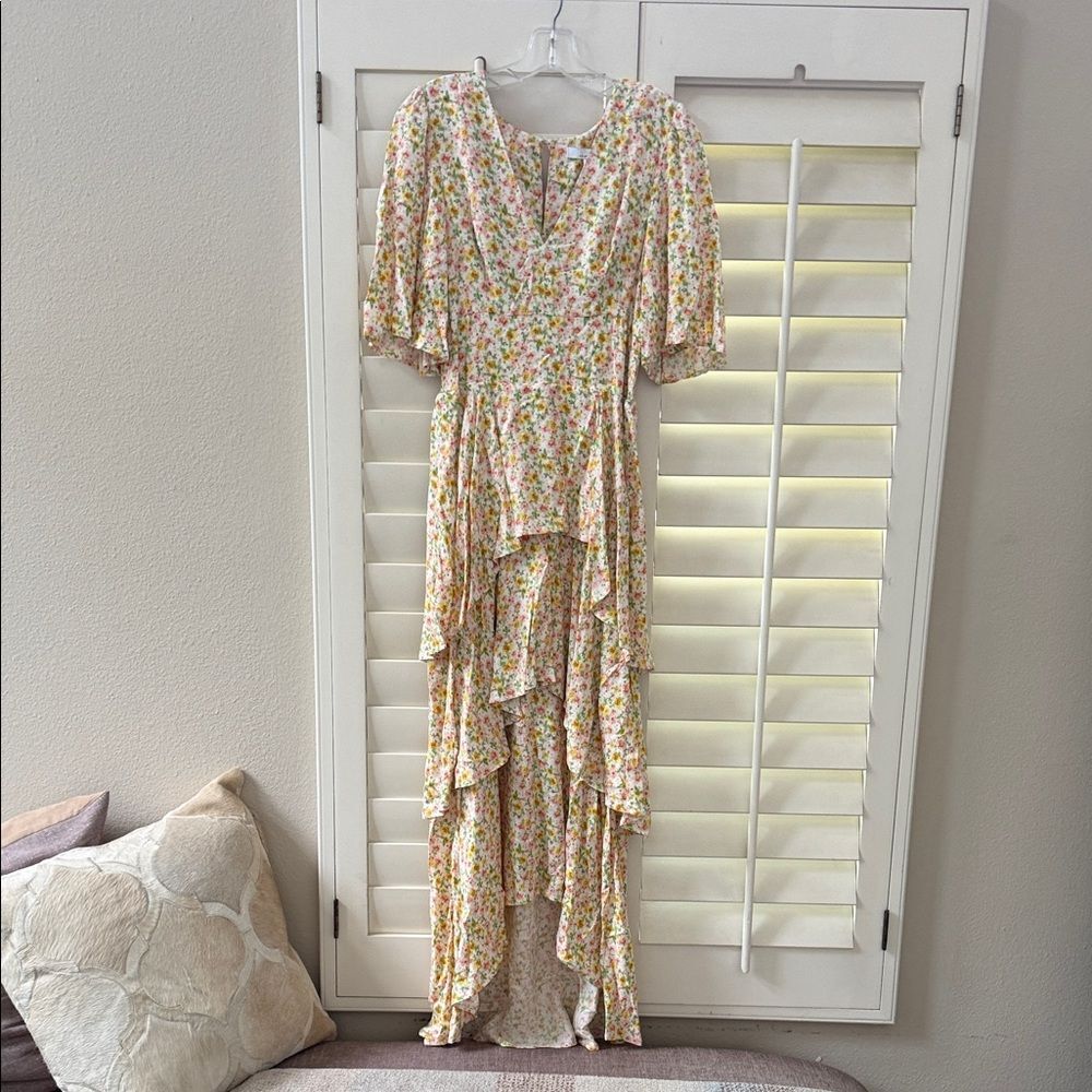 Floral Maxi Dress By Fourteenth Place